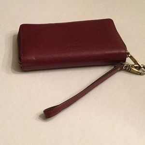 Fossil maroon wristlet